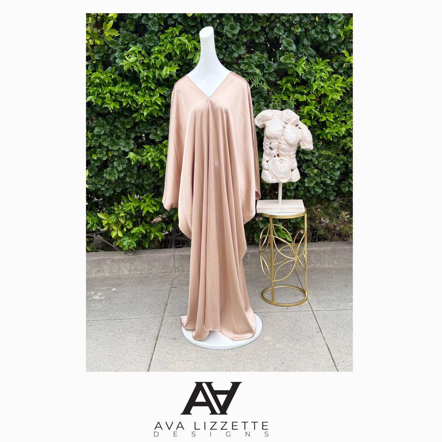 Queen Solid Kaftan (PRE-ORDER-SHIPS 6/15)
